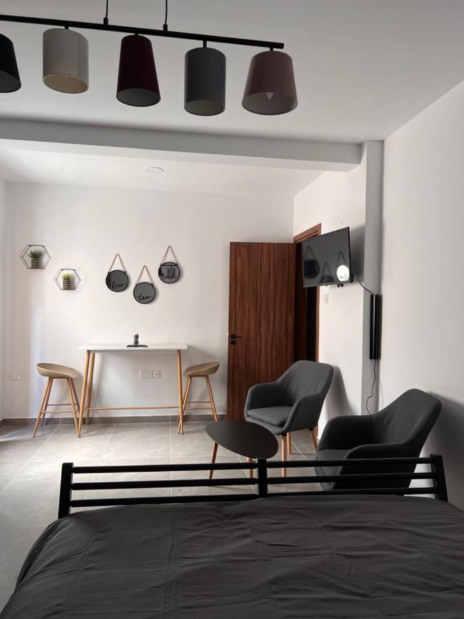 Maria'S Apartment 2 Galata Екстериор снимка